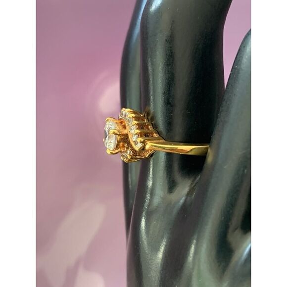 Gorgeous Large CZ center in Gold Engagement ring, SZ 9, Unmarked - Picture 2 of 3